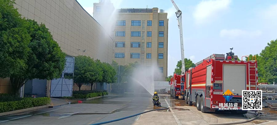 不朽情缘起劲配合消防联合演练，，，，，，，，共筑清静生产防地